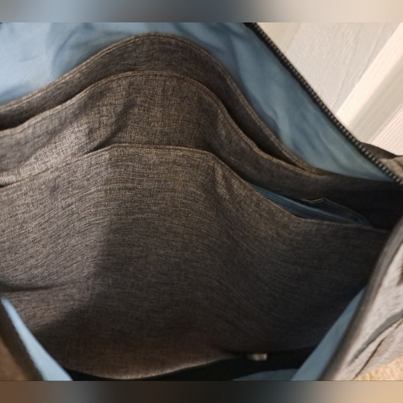 Columbia Grey & Black Messenger/Shoulder Bag - Picture 7 of 11